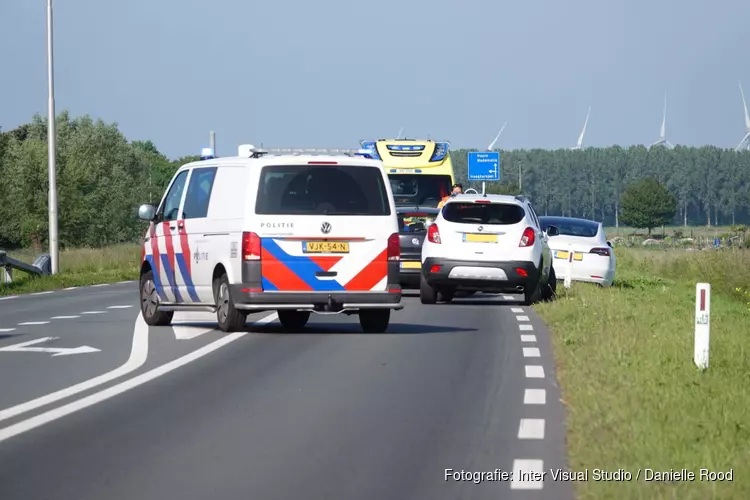 Kopstaartbotsing op N505 bij Hoogkarspel