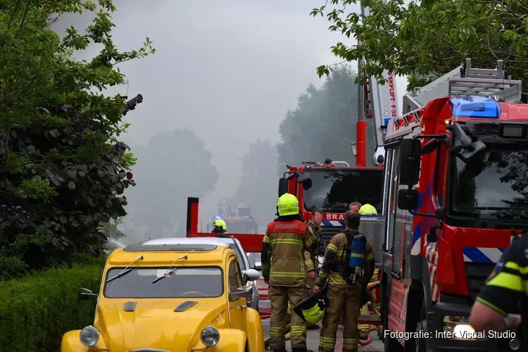 Brand in Hem: collectie van oldtimers verloren gegaan