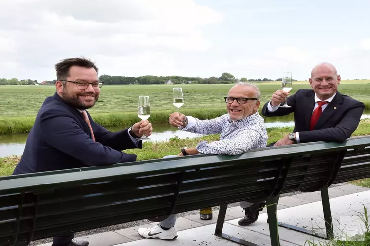 Wandelpad langs Opperweg een stukje mooier