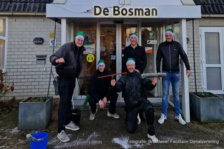 Glazenwassers in actie bij woonzorgcentrum de Bosman